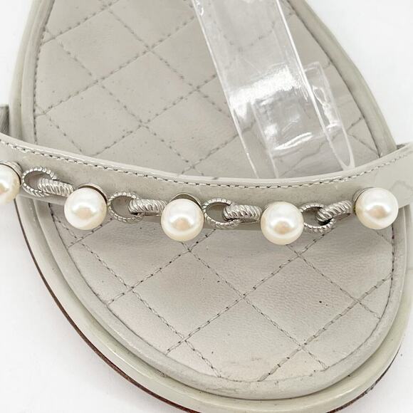 Chanel 37C Gray Quilted Leather Faux Pearl CC Logo Ankle Strap Flat Sandals - Picture 7 of 14